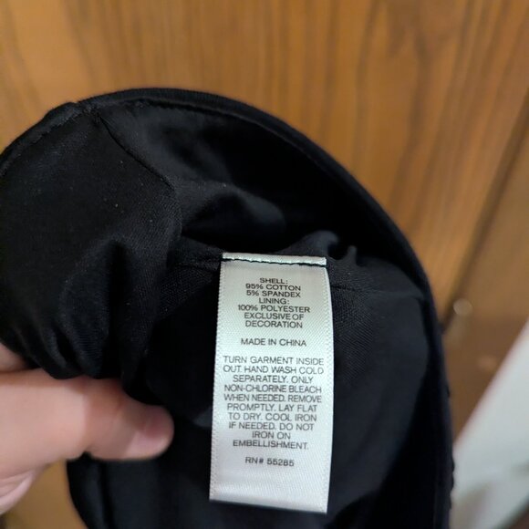 NWT- Express Sequin Mini Skirt-Black and Silver-Geometric Design -XS - Picture 4 of 4